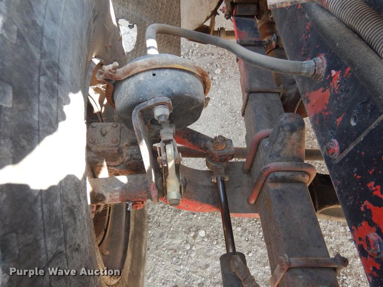 image for item DC5991 1990 Kenworth T450 winch truck