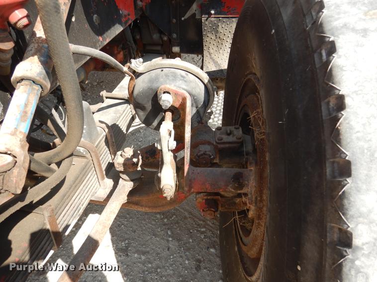 image for item DC5991 1990 Kenworth T450 winch truck