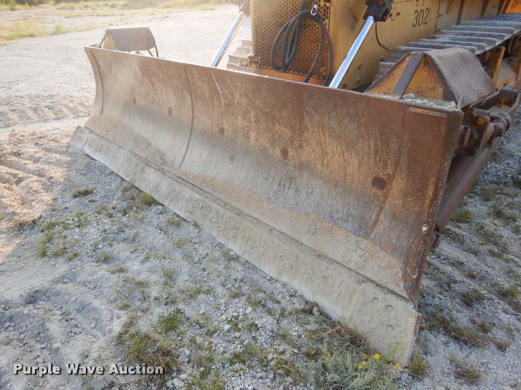 image for item DC5992 Komatsu D65E-6 dozer