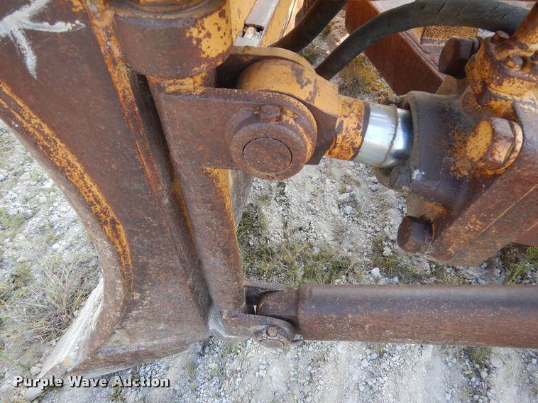 image for item DC5992 Komatsu D65E-6 dozer