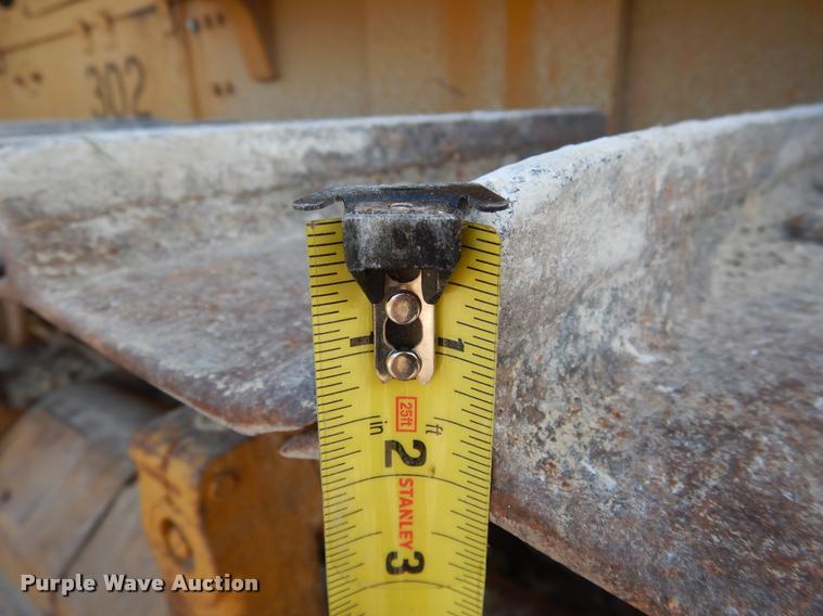 image for item DC5992 Komatsu D65E-6 dozer