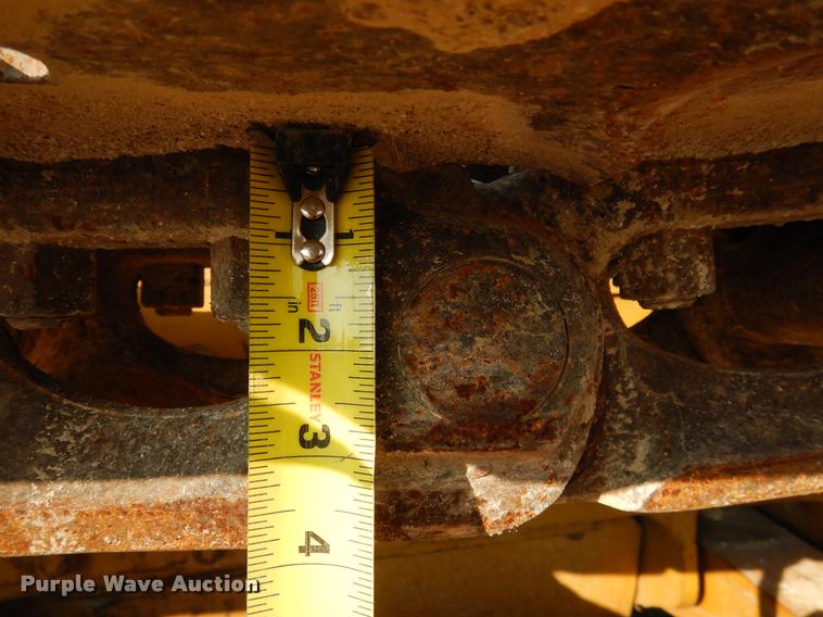 image for item DC5992 Komatsu D65E-6 dozer