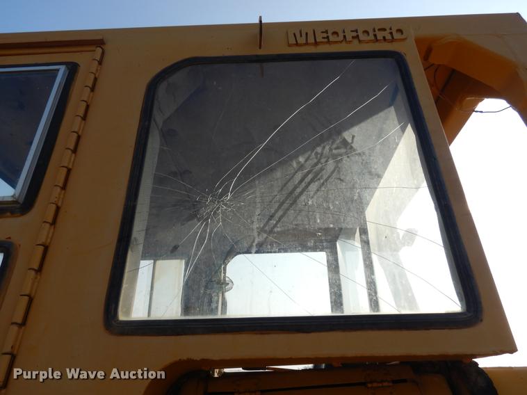 image for item DC5992 Komatsu D65E-6 dozer