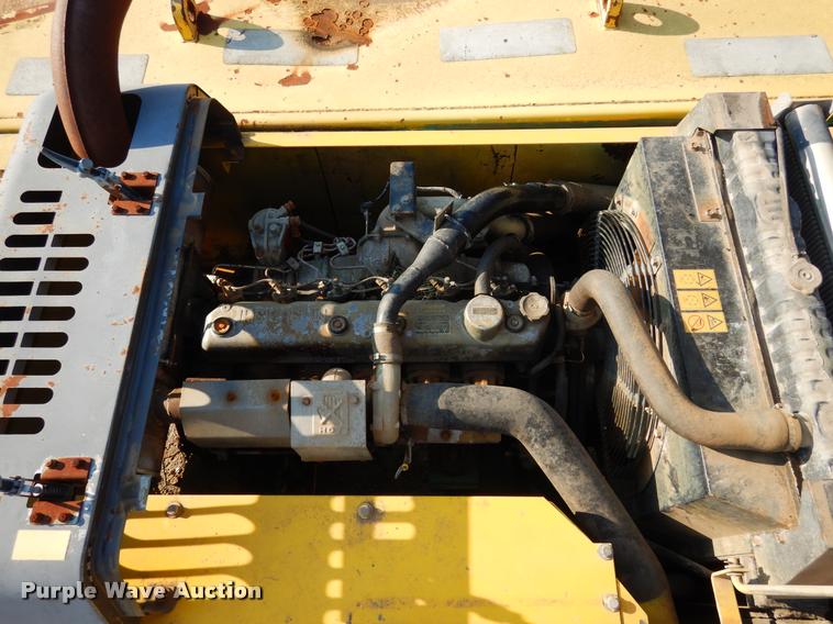 image for item DC5993 2002 Kobelco SK330LC-6E excavator