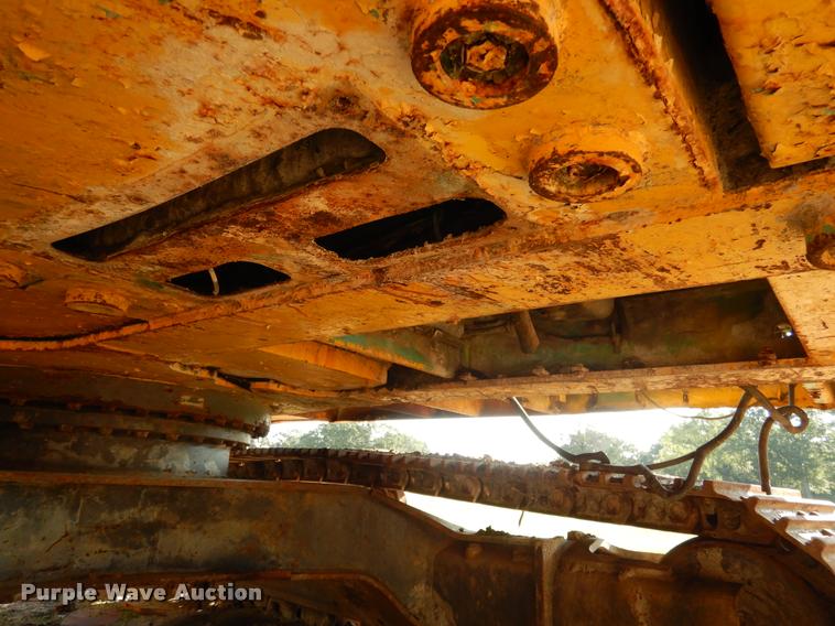 image for item DC5993 2002 Kobelco SK330LC-6E excavator