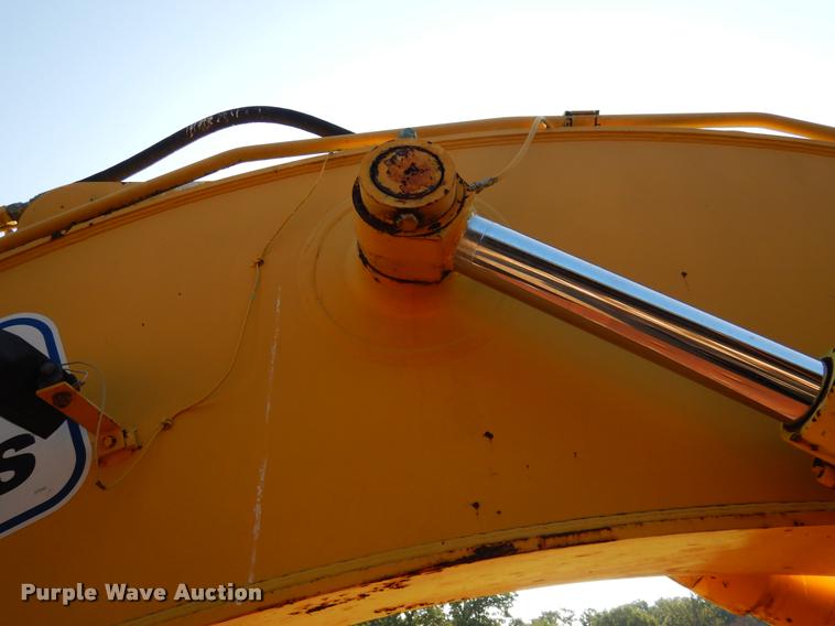 image for item DC5993 2002 Kobelco SK330LC-6E excavator