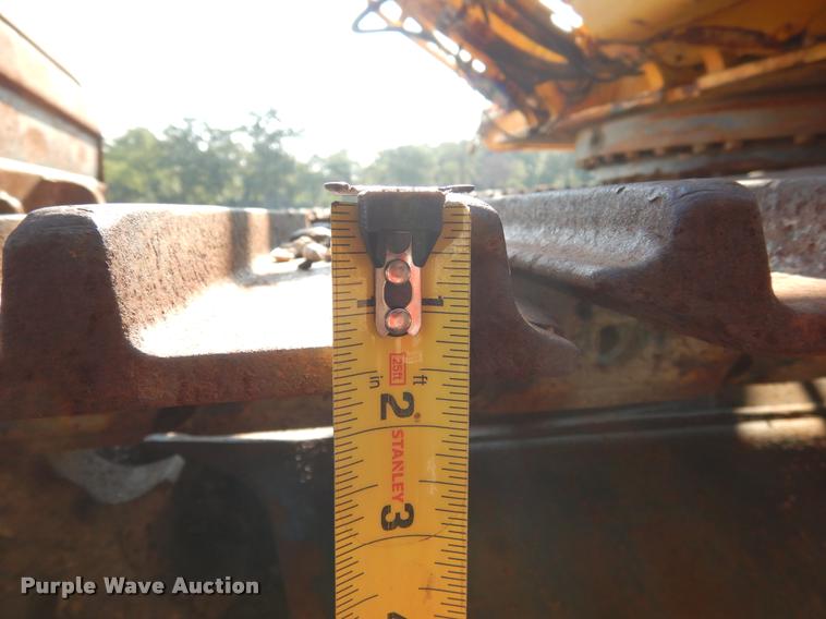 image for item DC5993 2002 Kobelco SK330LC-6E excavator