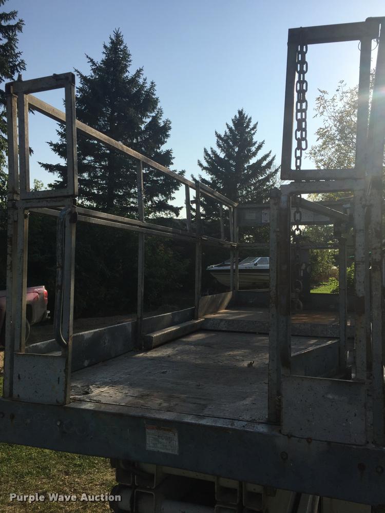 image for item DC6424 Terex TS30 scissor lift