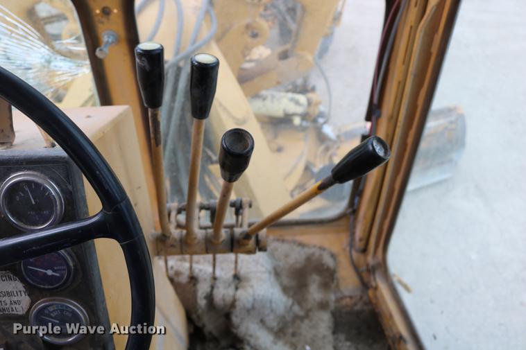 image for item DD0122 1979 Galion T-500M rigid frame motor grader