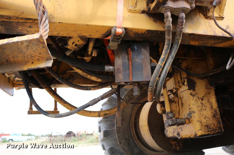image for item DD0122 1979 Galion T-500M rigid frame motor grader