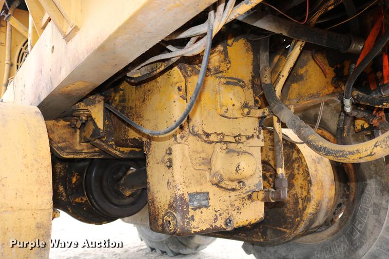 image for item DD0122 1979 Galion T-500M rigid frame motor grader