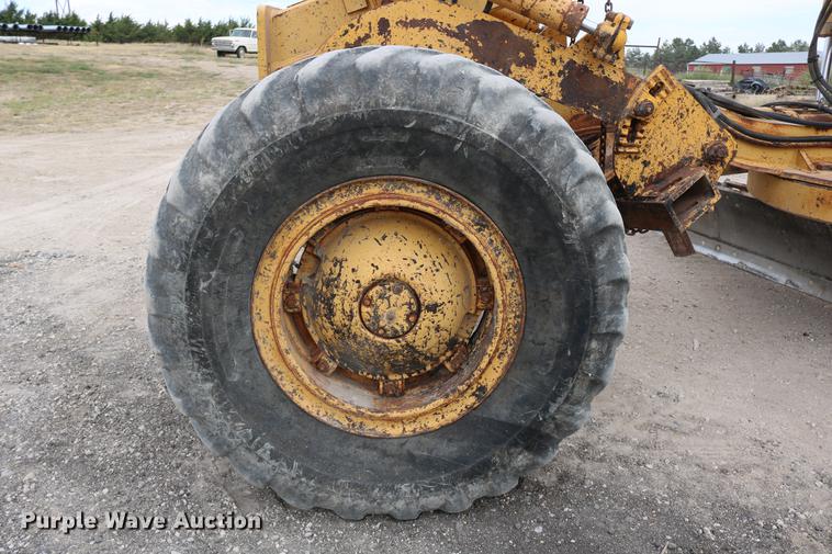 image for item DD0122 1979 Galion T-500M rigid frame motor grader