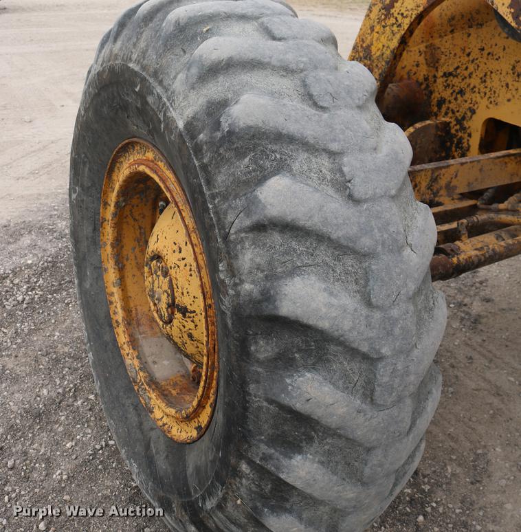 image for item DD0122 1979 Galion T-500M rigid frame motor grader