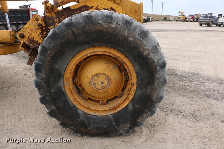 image for item DD0122 1979 Galion T-500M rigid frame motor grader
