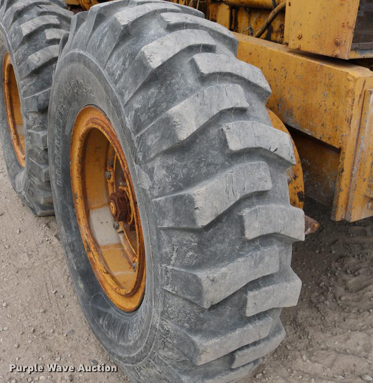 image for item DD0122 1979 Galion T-500M rigid frame motor grader