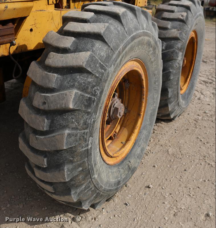 image for item DD0122 1979 Galion T-500M rigid frame motor grader
