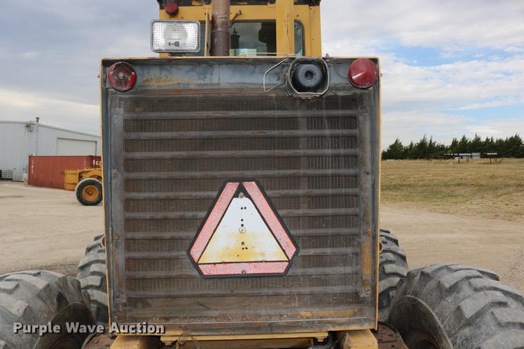 image for item DD0122 1979 Galion T-500M rigid frame motor grader