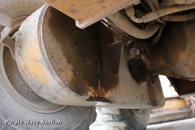 image for item DD0123 1992 Champion 720A motor grader