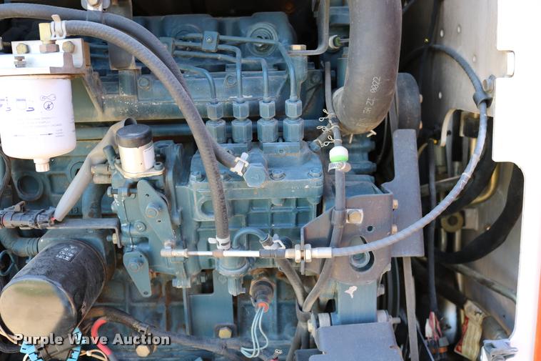 image for item DD0172 2007 Bobcat A300 skid steer