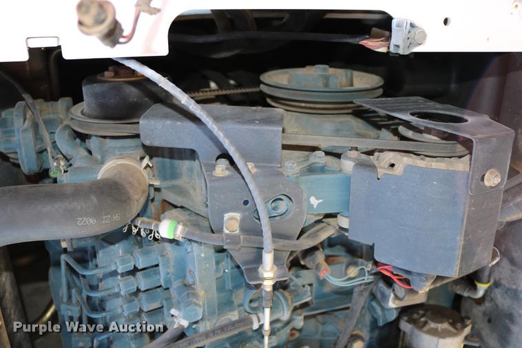 image for item DD0172 2007 Bobcat A300 skid steer