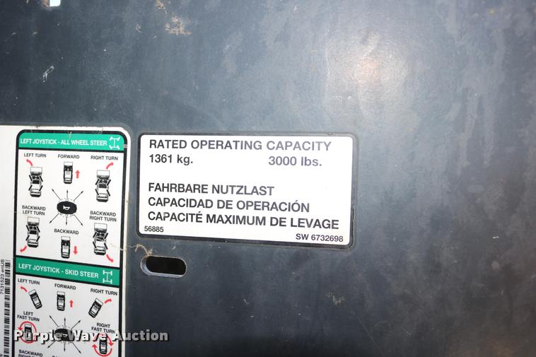 image for item DD0172 2007 Bobcat A300 skid steer