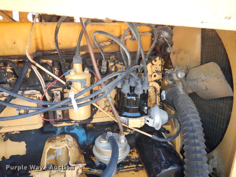 image for item DD0809 1997 Hyster C530A pneumatic roller