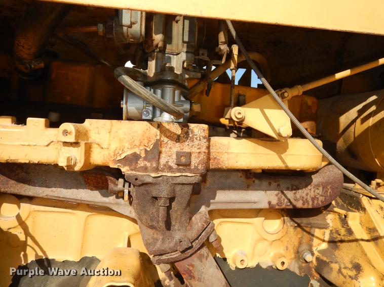 image for item DD0809 1997 Hyster C530A pneumatic roller