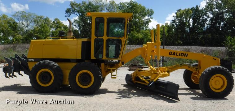 image for item DD0871 2003 Galion 850C VHP motor grader