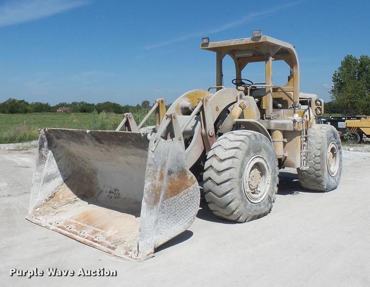 image for item DD1590 Caterpillar 966C wheel loader