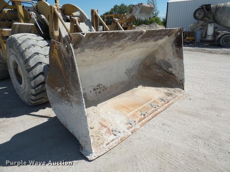 image for item DD1590 Caterpillar 966C wheel loader