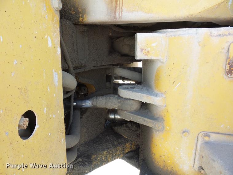 image for item DD1590 Caterpillar 966C wheel loader