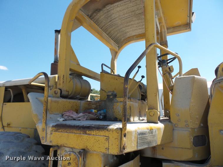 image for item DD1590 Caterpillar 966C wheel loader