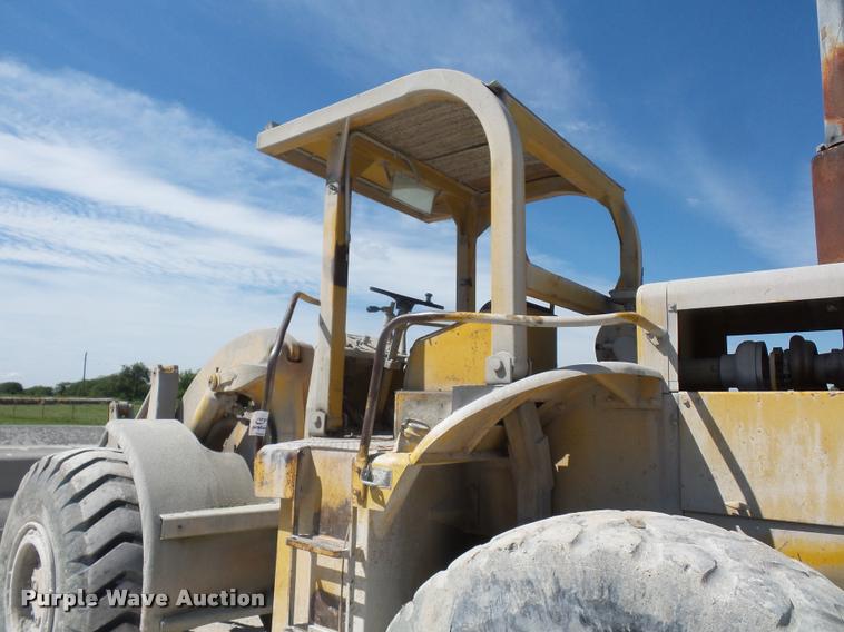 image for item DD1590 Caterpillar 966C wheel loader