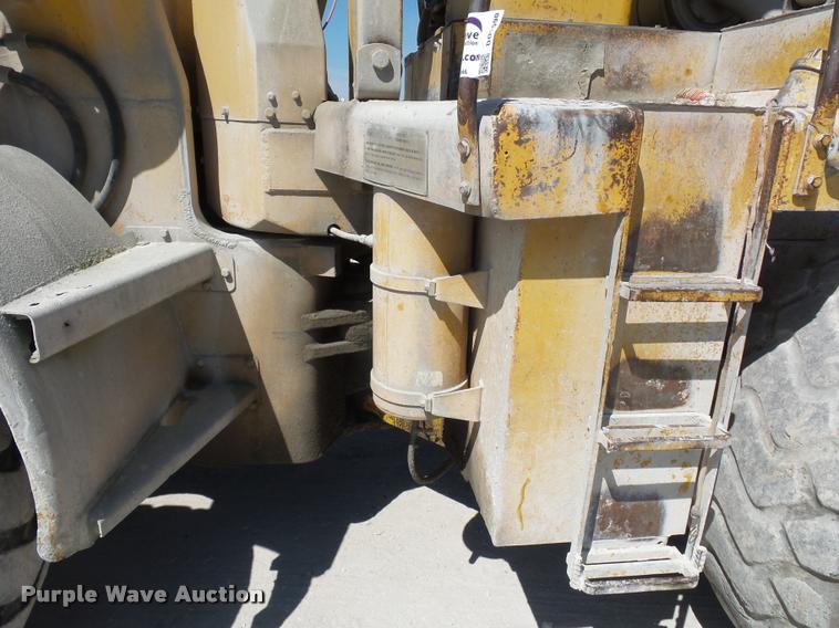 image for item DD1590 Caterpillar 966C wheel loader