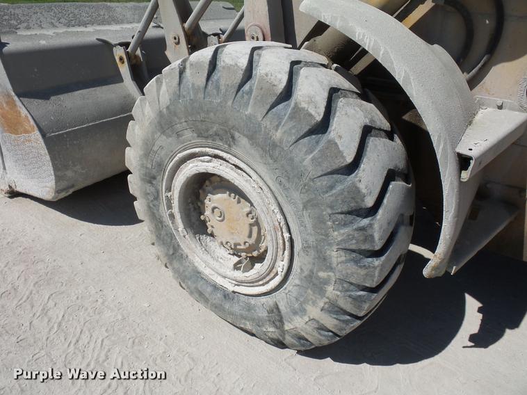 image for item DD1590 Caterpillar 966C wheel loader
