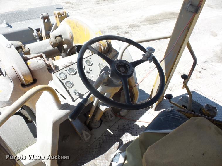 image for item DD1590 Caterpillar 966C wheel loader