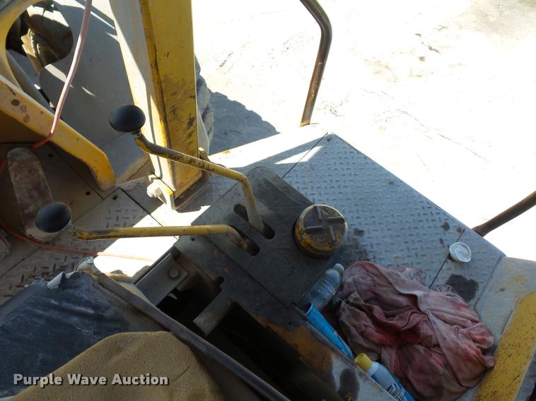 image for item DD1590 Caterpillar 966C wheel loader