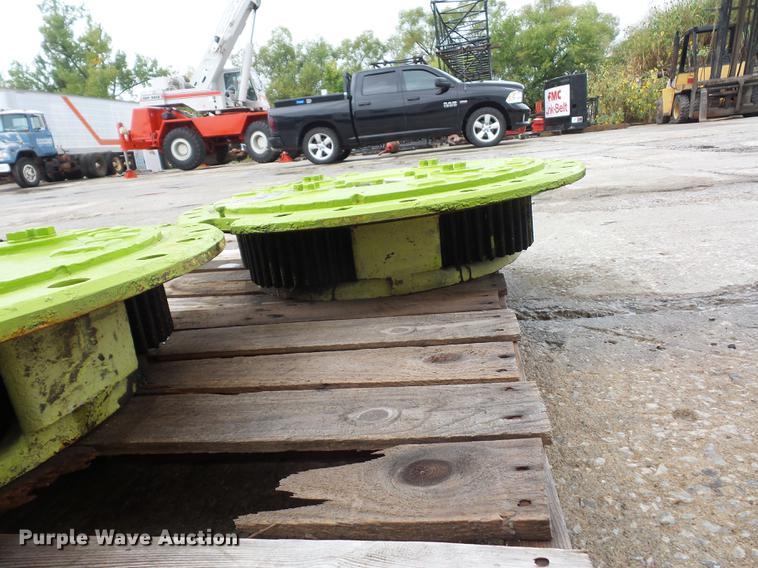 image for item DD2137 (2) Euclid R50 haul truck planitary gears