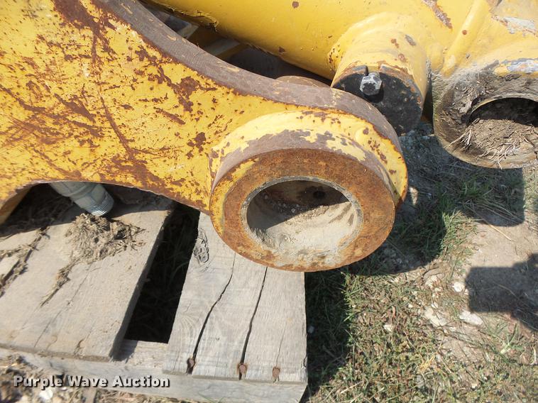 image for item DF9392 Caterpillar hydraulic thumb