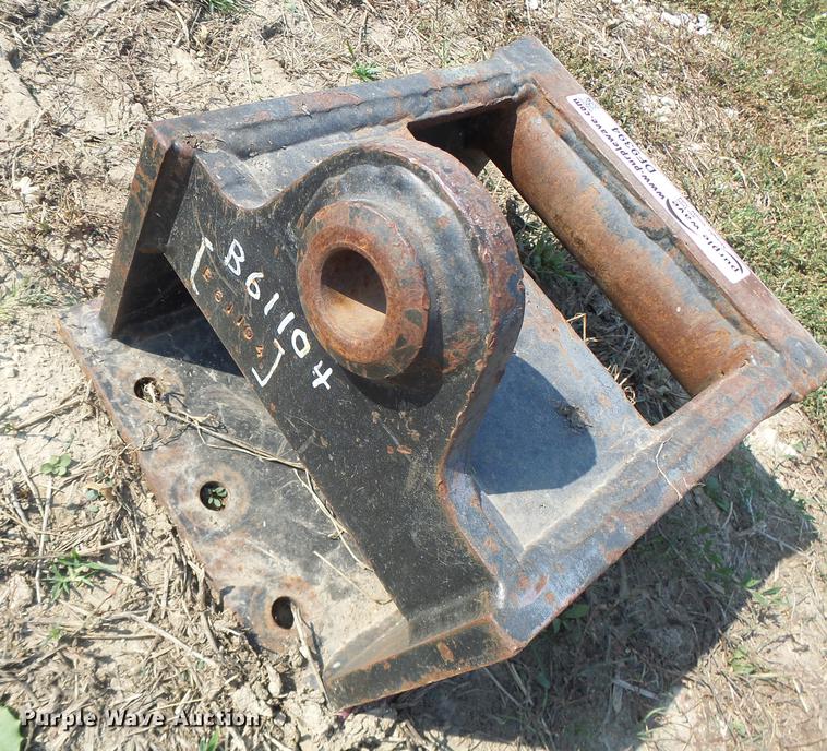 image for item DF9394 Quick attach bracket