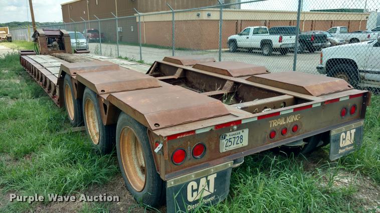 image for item DI9811 1995 Trail King drop deck equipment trailer