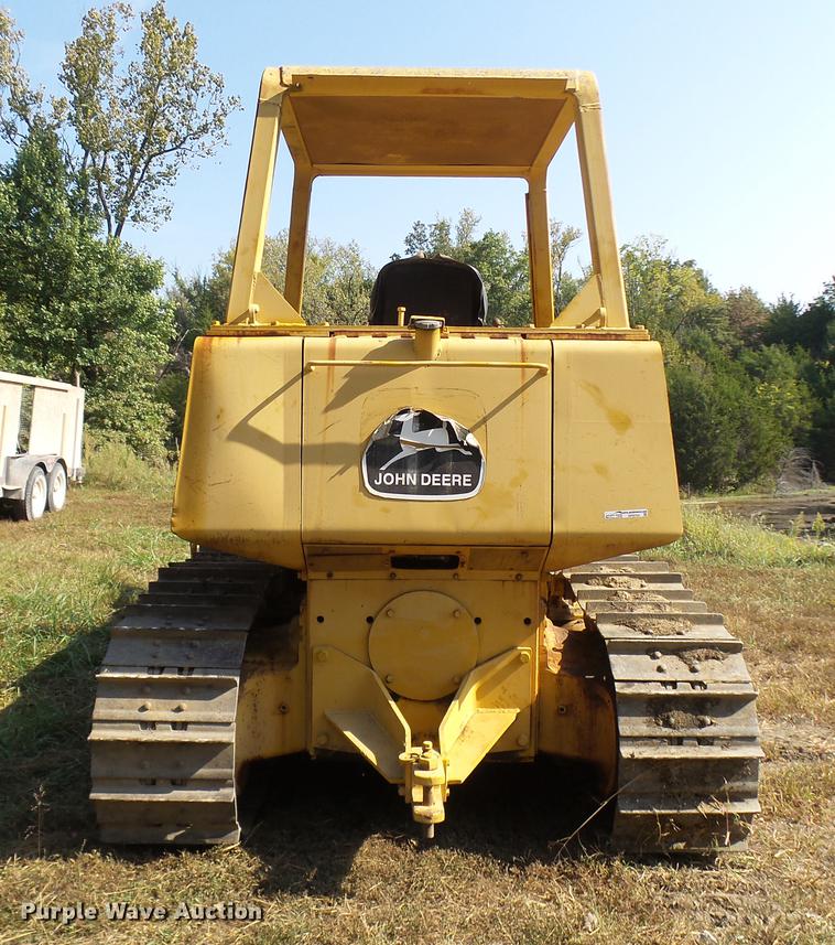 image for item DP9724 1984 John Deere 750D dozer