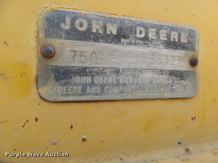 image for item DP9724 1984 John Deere 750D dozer