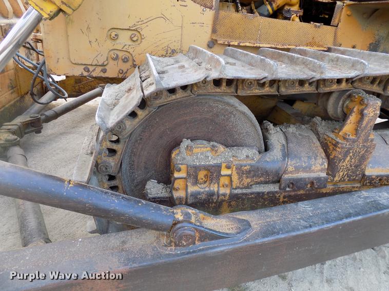 image for item DP9951 Caterpillar D7G dozer