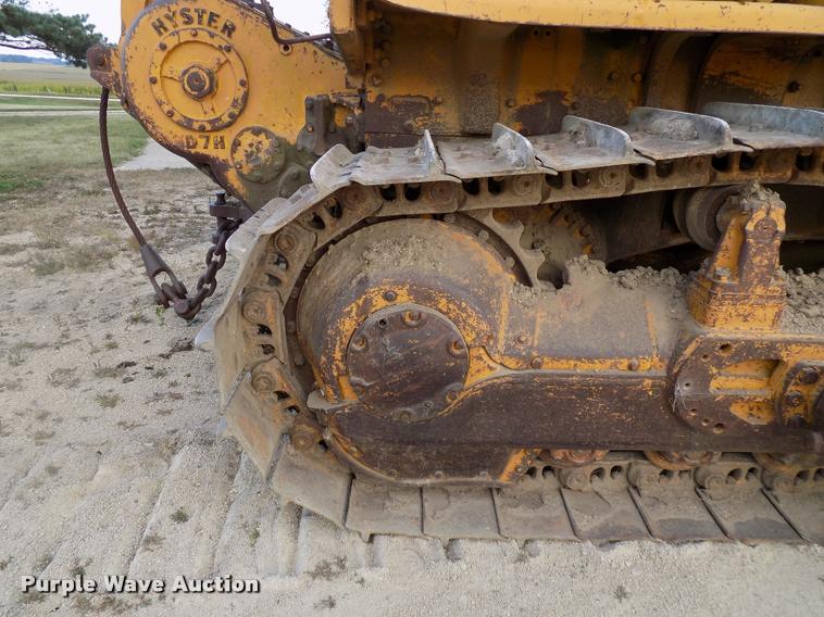 image for item DP9951 Caterpillar D7G dozer