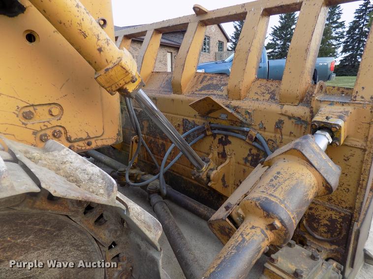 image for item DP9951 Caterpillar D7G dozer