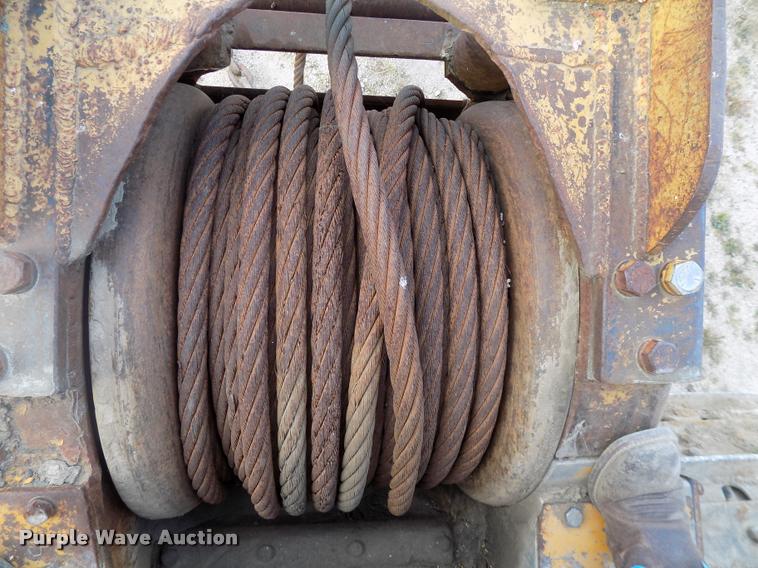 image for item DP9951 Caterpillar D7G dozer