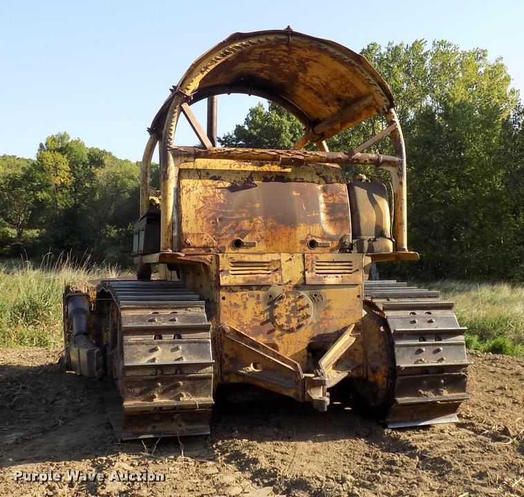 image for item DP9963 1969 Caterpillar D7E dozer