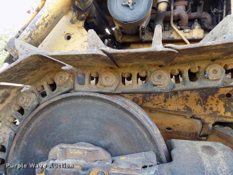 image for item DP9963 1969 Caterpillar D7E dozer