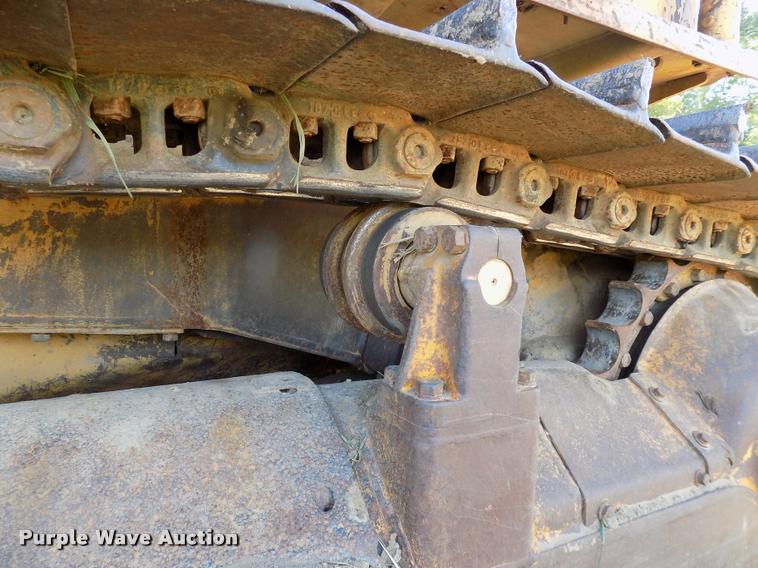 image for item DP9963 1969 Caterpillar D7E dozer